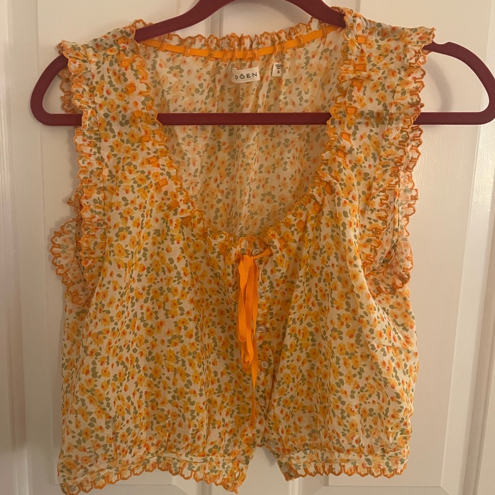 Doen Orange Ruffled Tie Front Blouse